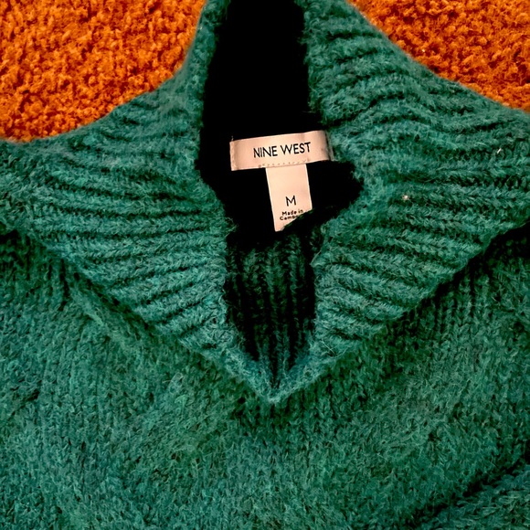 Nine West sweater size M, Emerald Green - Picture 2 of 5